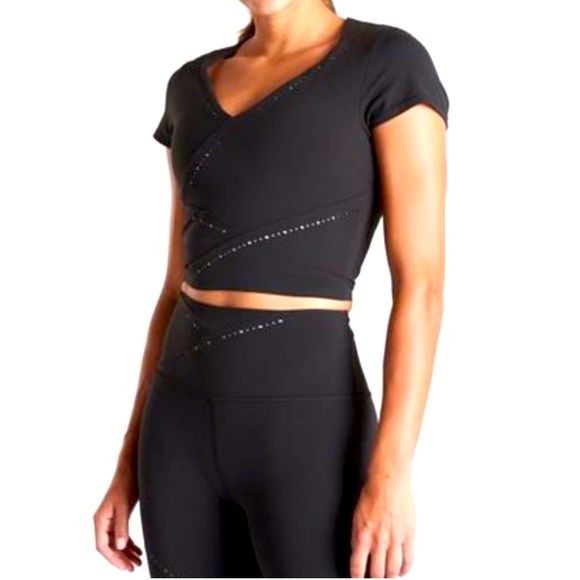 Athleta | It’s A Wrap Tee Black Crop Top XL - Picture 4 of 8